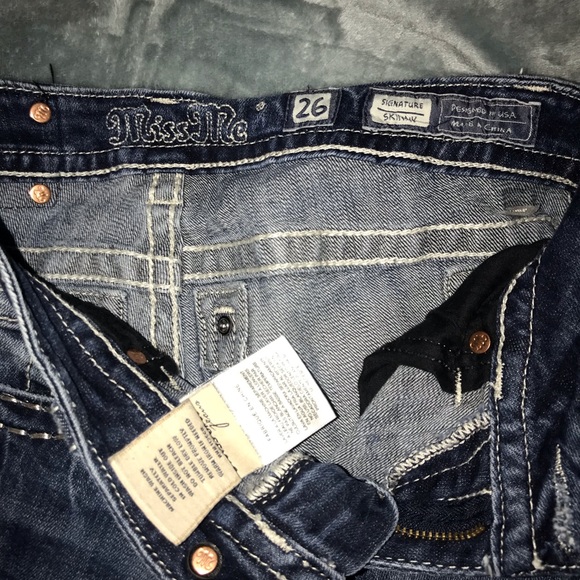 Miss Me Signature Skinny Jeans - Picture 4 of 4